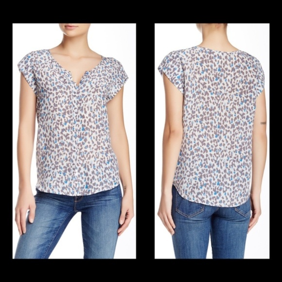 New Joie Iva 100% silk animal leopard cheetah cap sleeve button blouse top - Picture 1 of 8